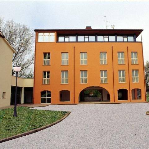 Hotel Bleis 4*