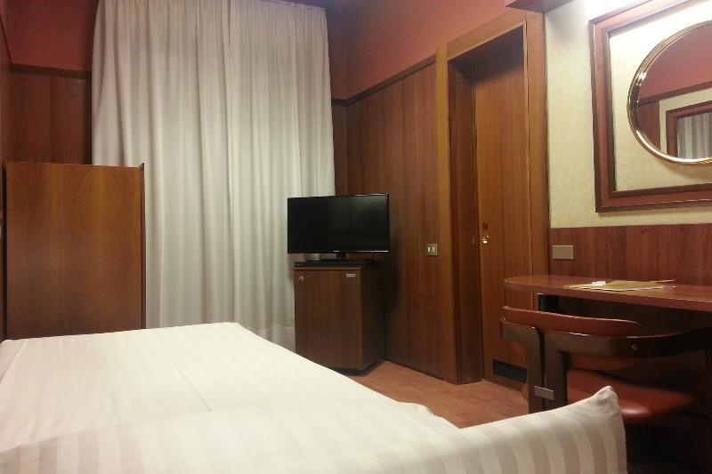Hotel Grand Elite 4*