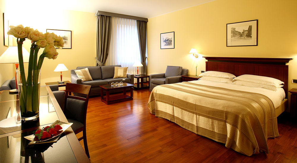 Starhotels Excelsior Hotel 4*