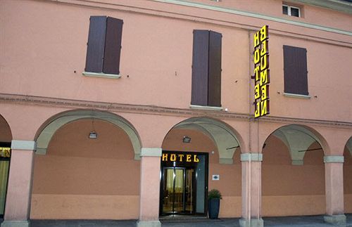 Hotel Blumen Collection By Gsa Bologna
