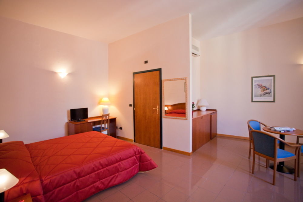 Cavour Hotel Bologne