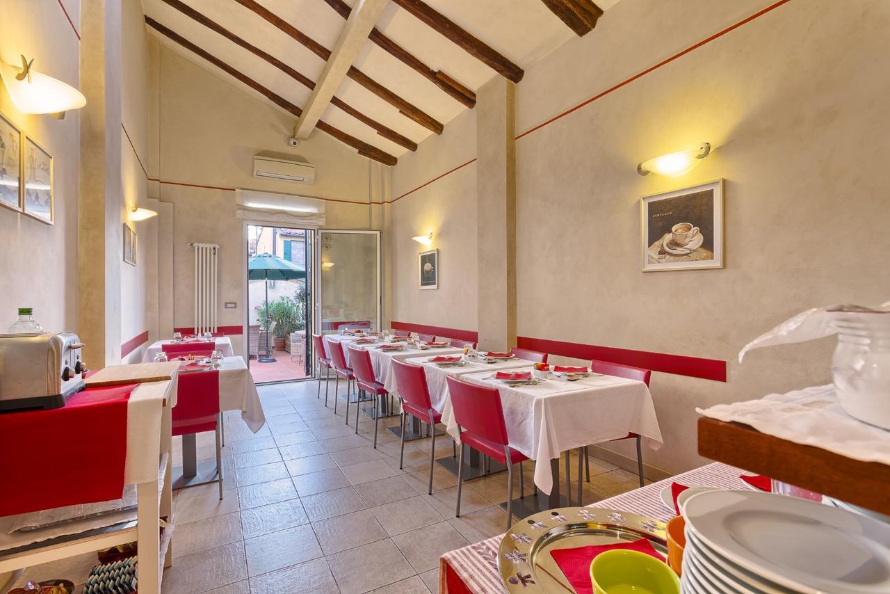 Palazzo Trevi Charming House Bed & Breakfast 3*