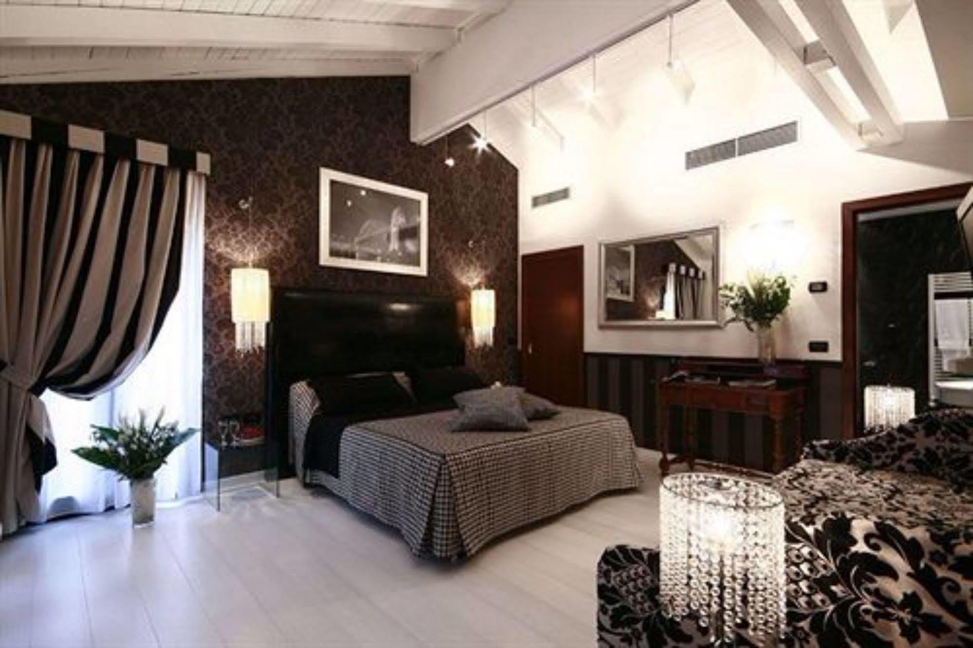 Savoia 4* Bologna