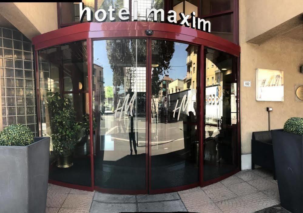 Maxim Hotel