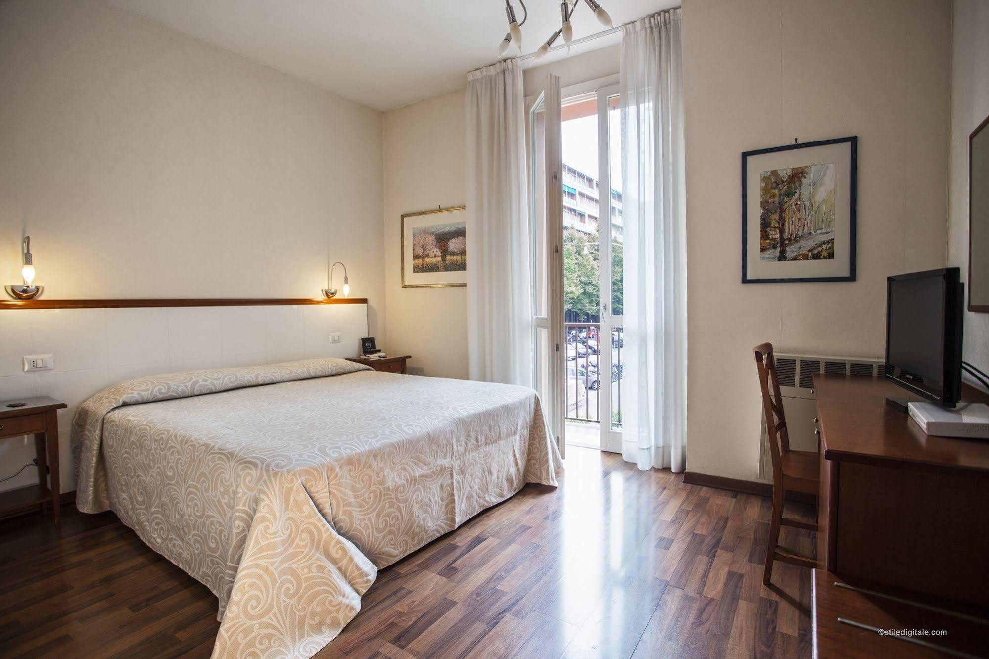 Blumen Collection By Gsa 3* Bologna