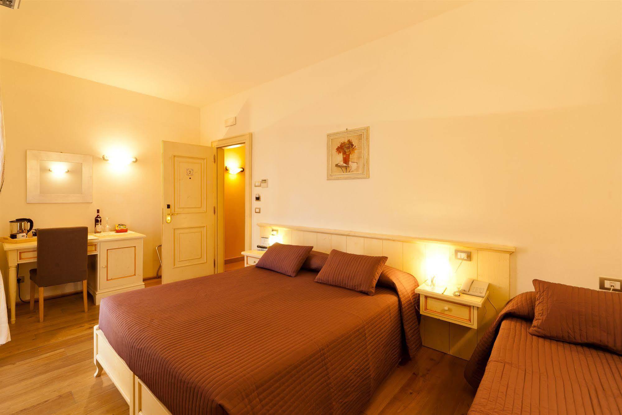 Bed & Breakfast Palazzo Trevi Charming House
