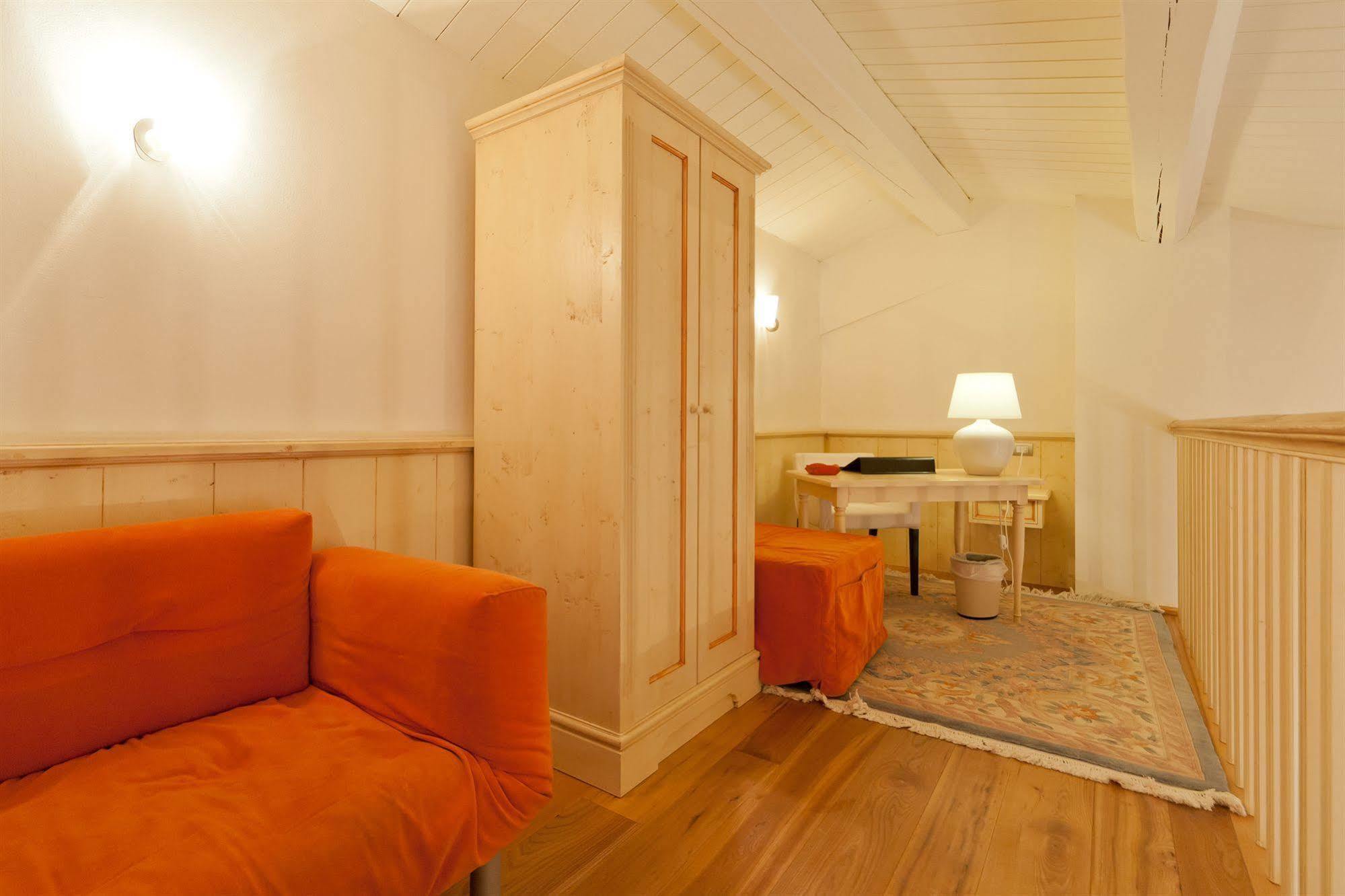 Palazzo Trevi Charming House