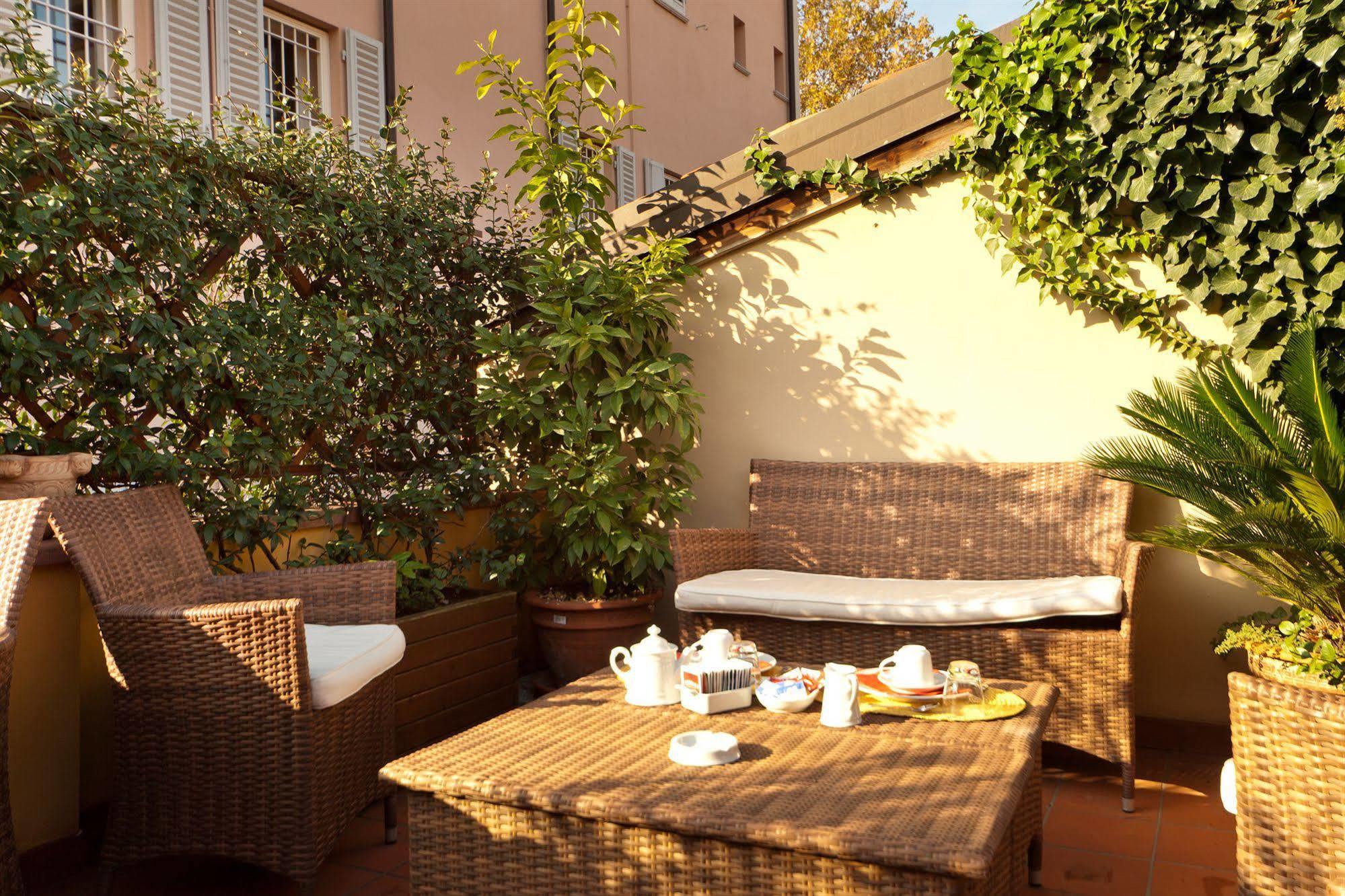 Palazzo Trevi Charming House Bed & Breakfast