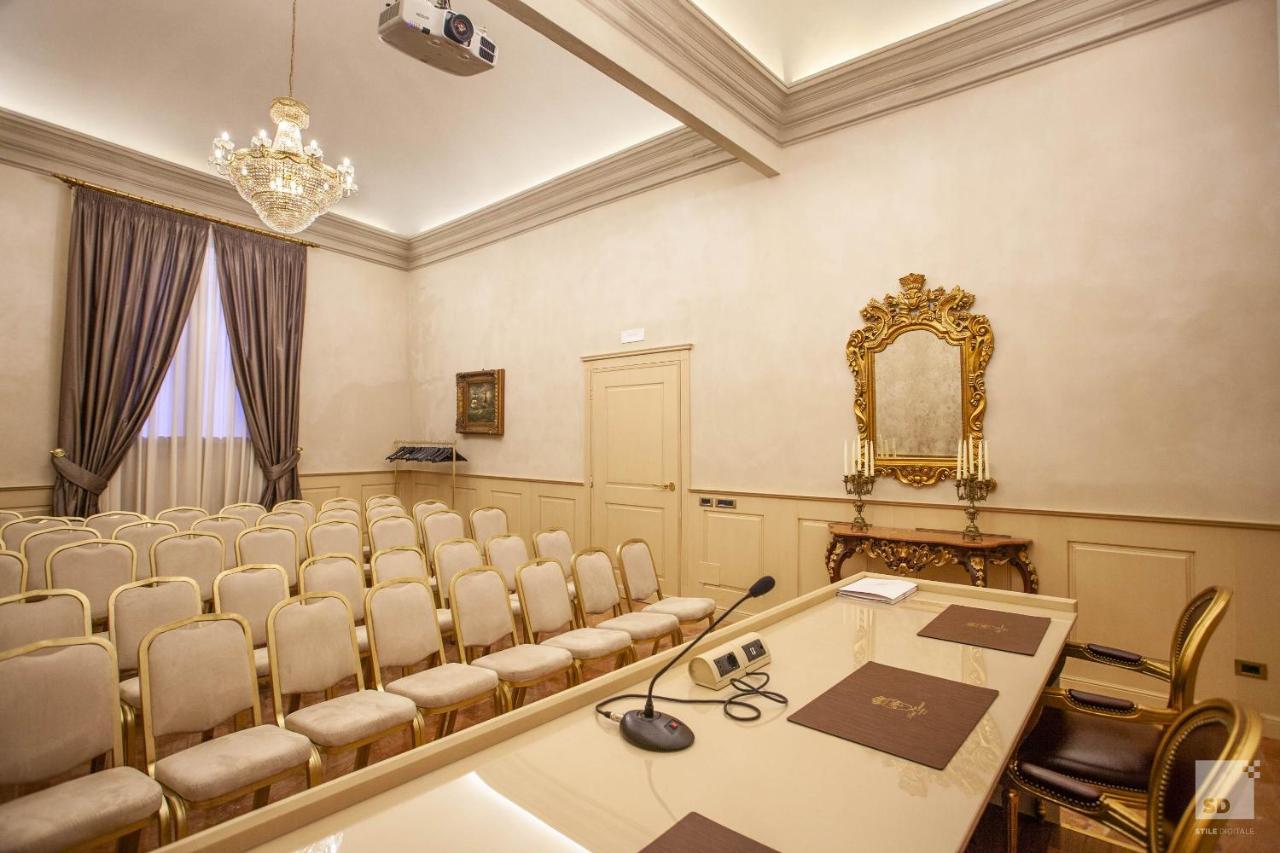 Cavour Hotel