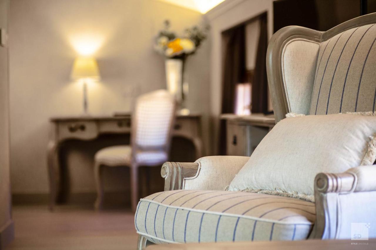 Cavour Hotel Bologne