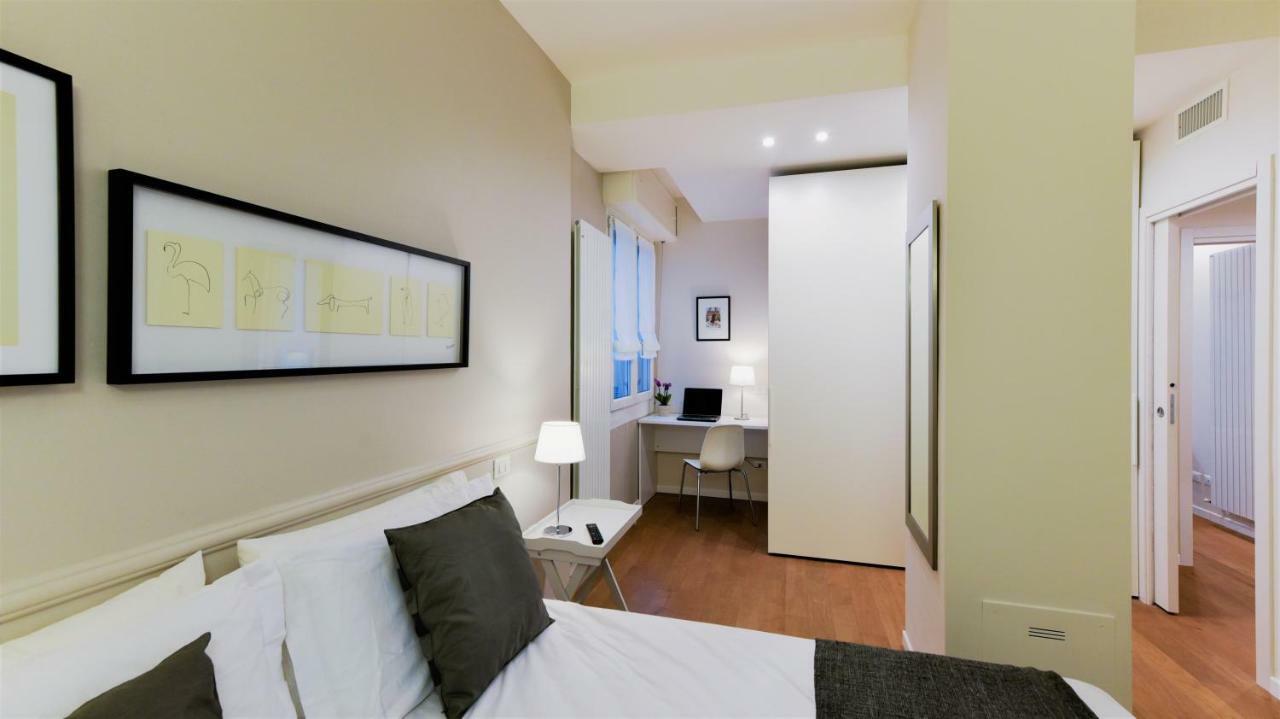 Apartment Dreams *