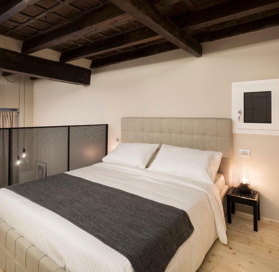 Borgo De Chiari * Bologna