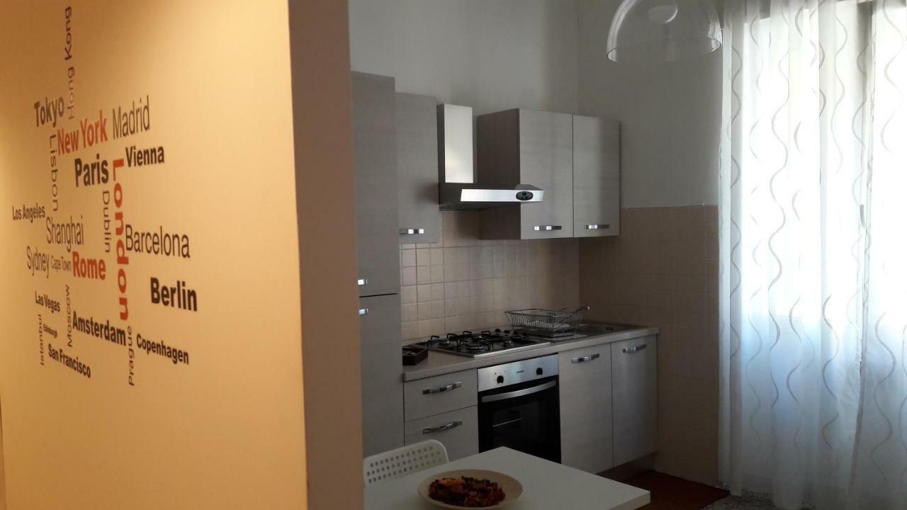 Bolognamania Apartments-smart Apartamento *