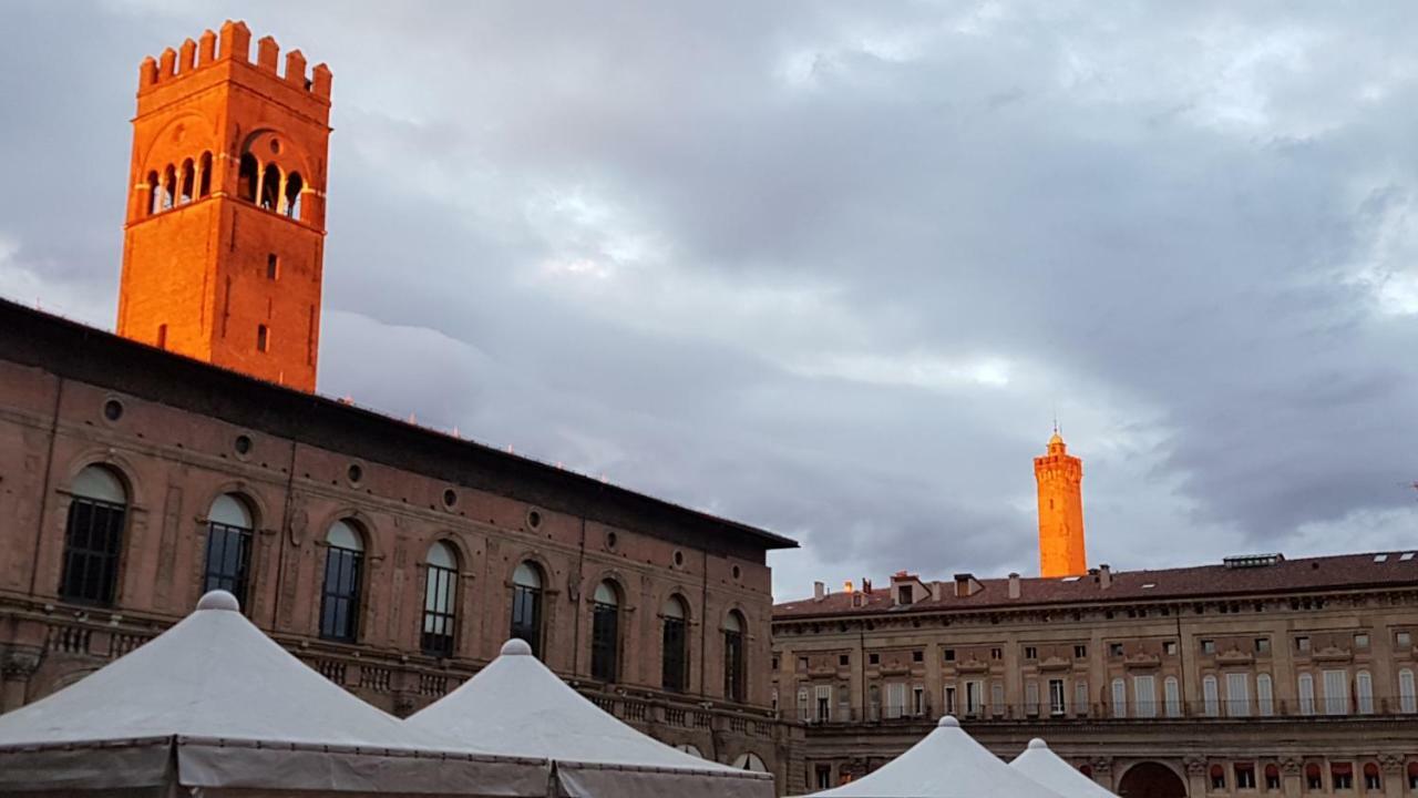 Tetti Rossi * Bologna