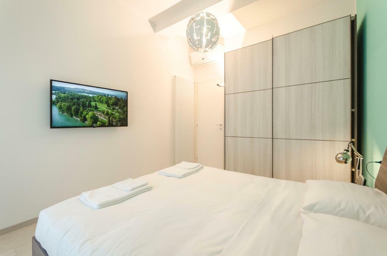 Apartment Le Torri Suite, Davanzale Vista Due Torri Bologna