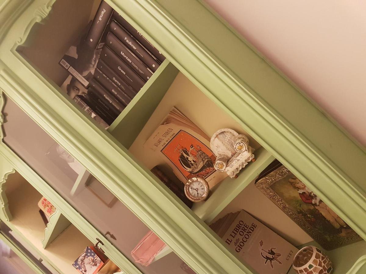 Residenza Rubbiani - Fermata Fiera E Rizzoli Couette-café *
