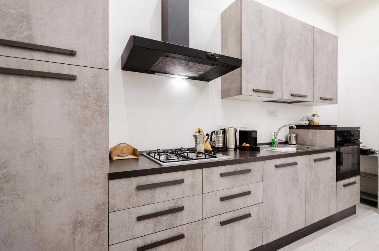 Dimora Santo Stefano: Ampia, Con Giardino Privato Apartment Bologna