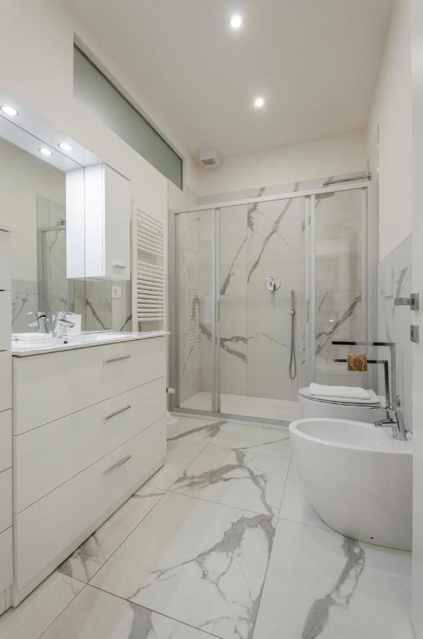 Apartment Dimora Santo Stefano: Ampia, Con Giardino Privato *