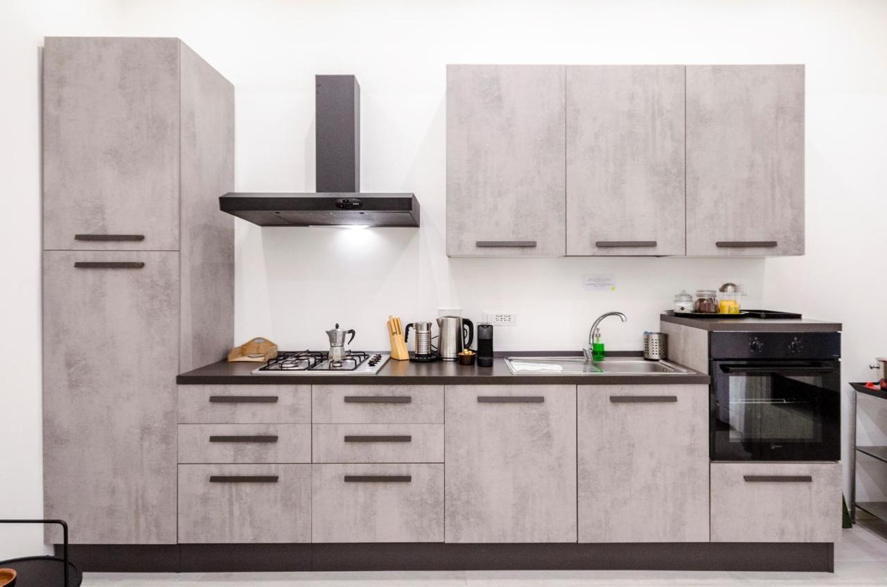Dimora Santo Stefano: Ampia, Con Giardino Privato Apartment