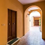 Cozy Central Apartment By Wonderful Italy