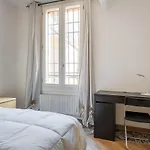 Cozy Central Apartment By Wonderful Italy