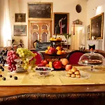 Gran Suite Piazza Maggiore - T&T Communications