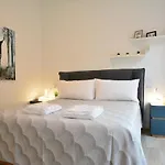 La Dotta Apartments