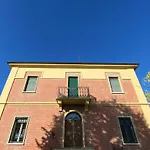 Daro Apartments