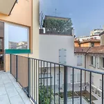 Bologna Saragozza District Apartment