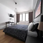La Boutique Di Via Dell Indipendenza