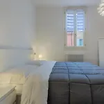 Crocetta Certosa Apartment Con Balcone