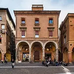 Santo Stefano Design Apartment By Wonderful Italy
