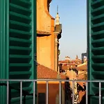 Hercolani Apartment