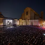 Gran Suite Piazza Maggiore - T&T Communications