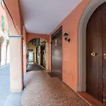 De\'Gombruti, Bologna