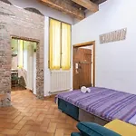 De\'Gombruti, Bologna