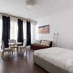 Largo Molina Studio I By Wonderful Italy