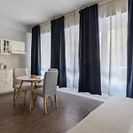 Largo Molina Studio III By Wonderful Italy