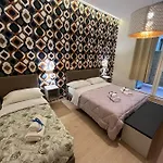 La Suite Deluxe Rooms & Apartments