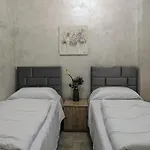 Appartamento Appena Ristrutturato Bologna Centro Storico