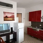 Apartment And B&B Eros
