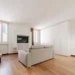 Realkasa Albiroli Apartment