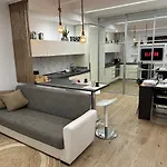 Mb Home -Piano Terra-