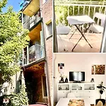 Lionel Home