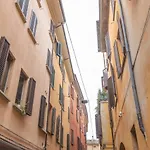 Ubaldini House, Bologna By Short Holidays