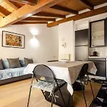 Tovaglie Apartment