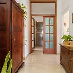 Fabula Rooms 3 Suites With Private Bathroom
