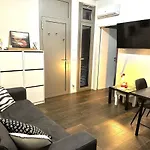 Axi House