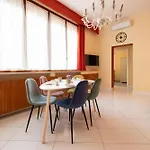 Nazario Sauro 19 By Studio Vita