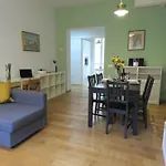 Santa Croce Apartments